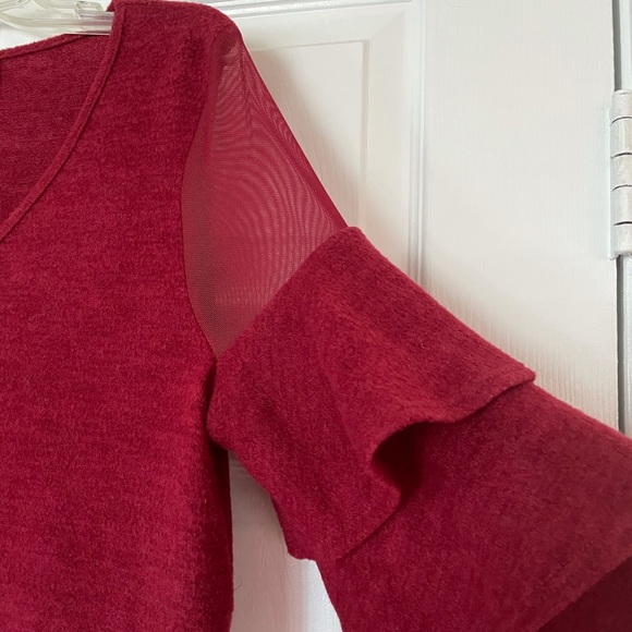 Adorable winter sheath dress with sheer & ruffle sleeves. - Picture 2 of 3